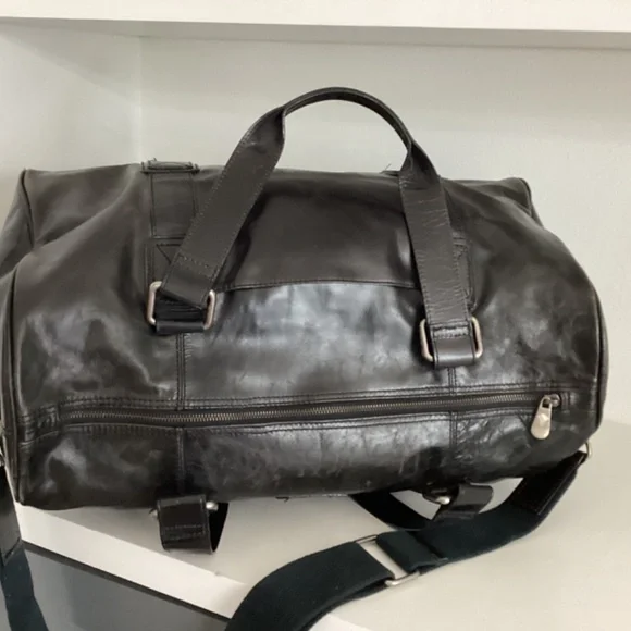 MEN’S FOSSIL BRAND BLACK LEATHER DUFFLE TRAVEL LARGE BAG - Picture 13 of 16